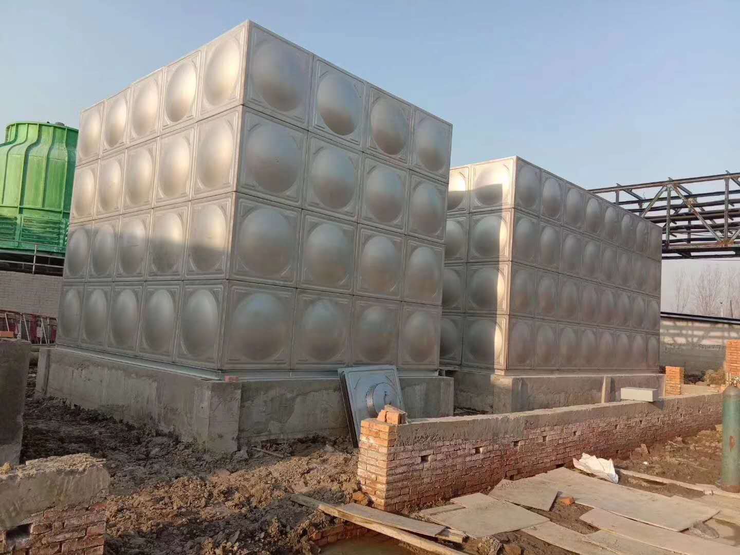 朝阳自来水公司不锈钢水箱